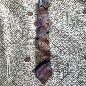 Génesis Pure Silk Tie